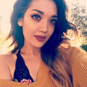 Meet your Posher, Alyssa-lyn